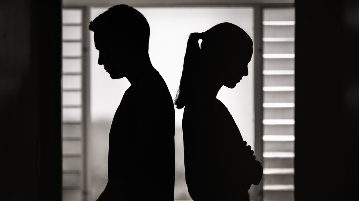 Αν παντρευτείς σε αυτήν την ηλικία, είναι αρκετά πιθανό ότι θα χωρίσεις