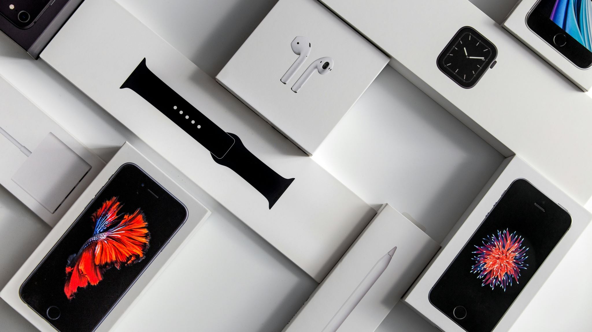 Όλα τα προϊόντα της Apple που περιμένουμε το 2025