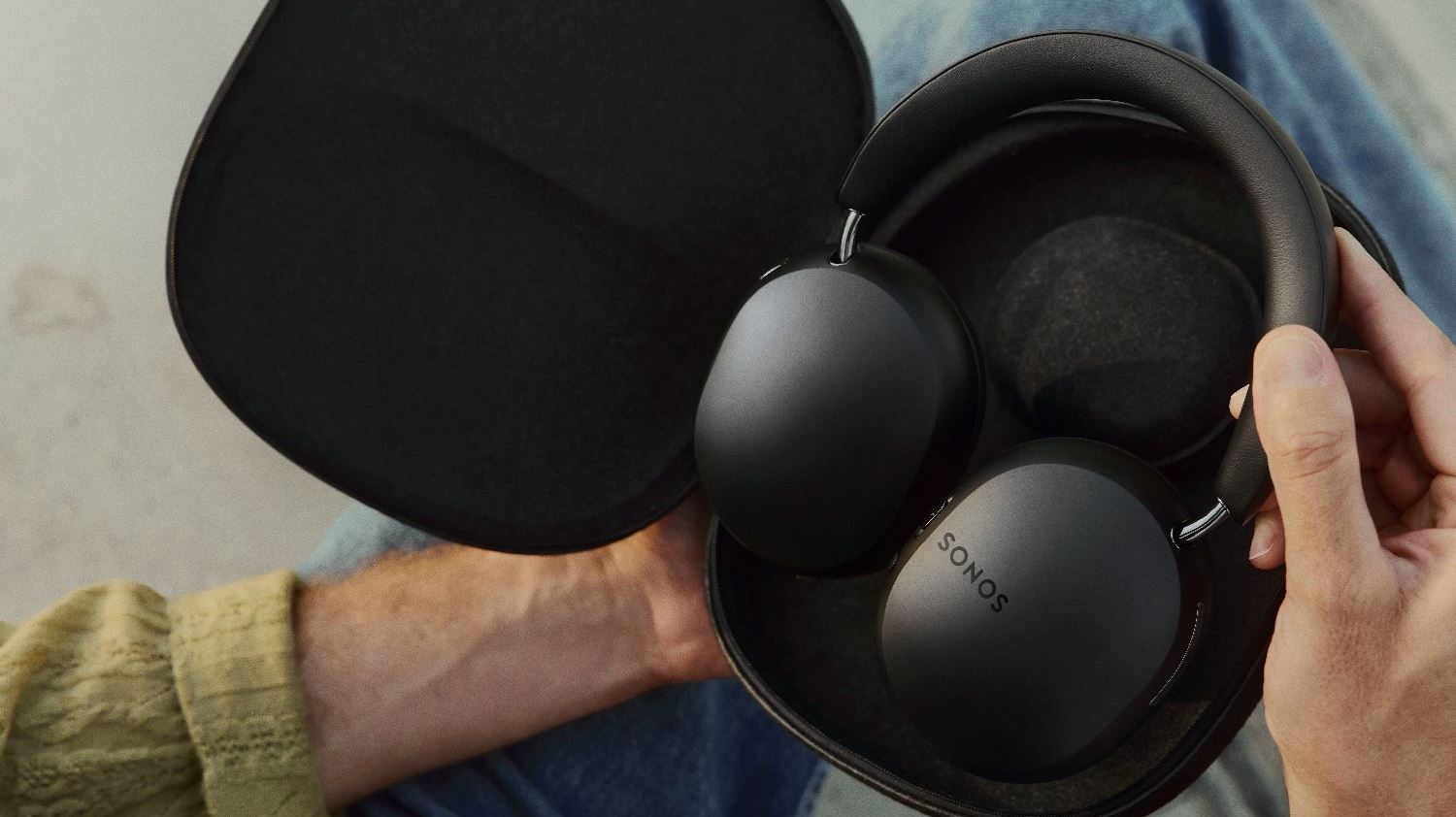 Βρήκαμε τα ακουστικά που ανταγωνίζονται σε ποιότητα τα Apple AirPods Max