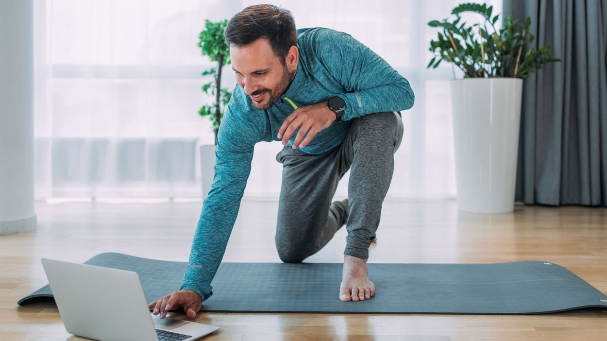 Οι καλύτερες ασκήσεις για να κάνεις στο σπίτι
