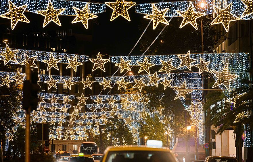 Τα μέτρα για τον κορονοϊό που θα ισχύουν ενόψει Χριστουγέννων