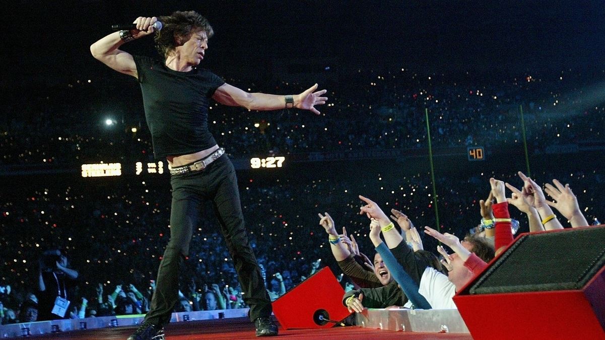 Ο Βασίλης Λούκας μας μιλάει για τους 10 κορυφαίους τραγουδιστές όλων των εποχών