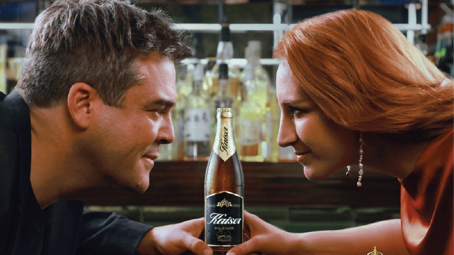 Στον "αέρα" η νέα τηλεοπτική καμπάνια της Kaiser, με πρωταγωνιστές τη Στεφανία Γουλιώτη και τον Πυγμαλίωνα Δαδακαρίδη